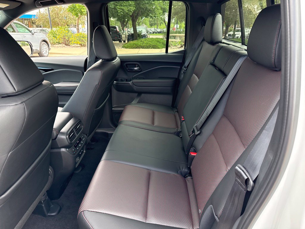 New 2026 Honda Ridgeline Black Edition image 14