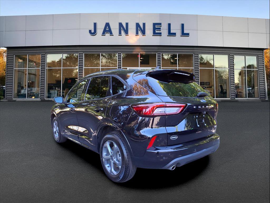 Used 2023 Ford Escape ST-Line w/ Tech Pack #1 image 7