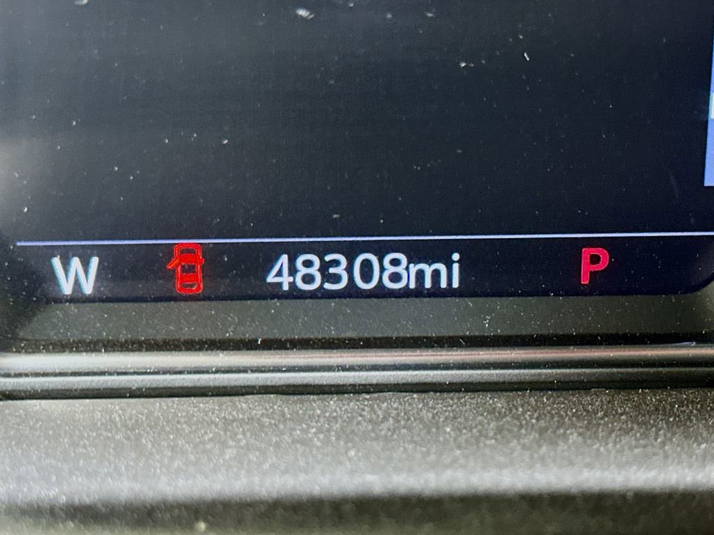 Used 2021 GMC Yukon XL Denali image 37