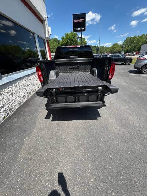 New 2026 GMC Sierra 1500 AT4 w/ Technology Package AWD/4WD image 14