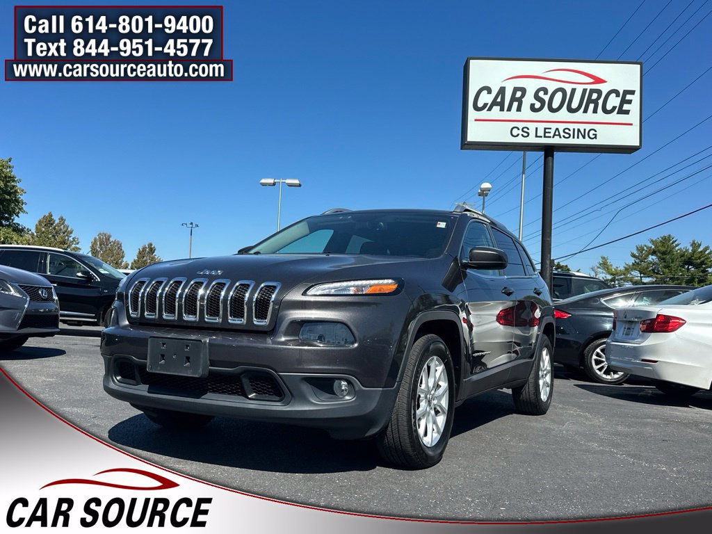 Used 2016 Jeep Cherokee Latitude w/ Comfort/Convenience Group