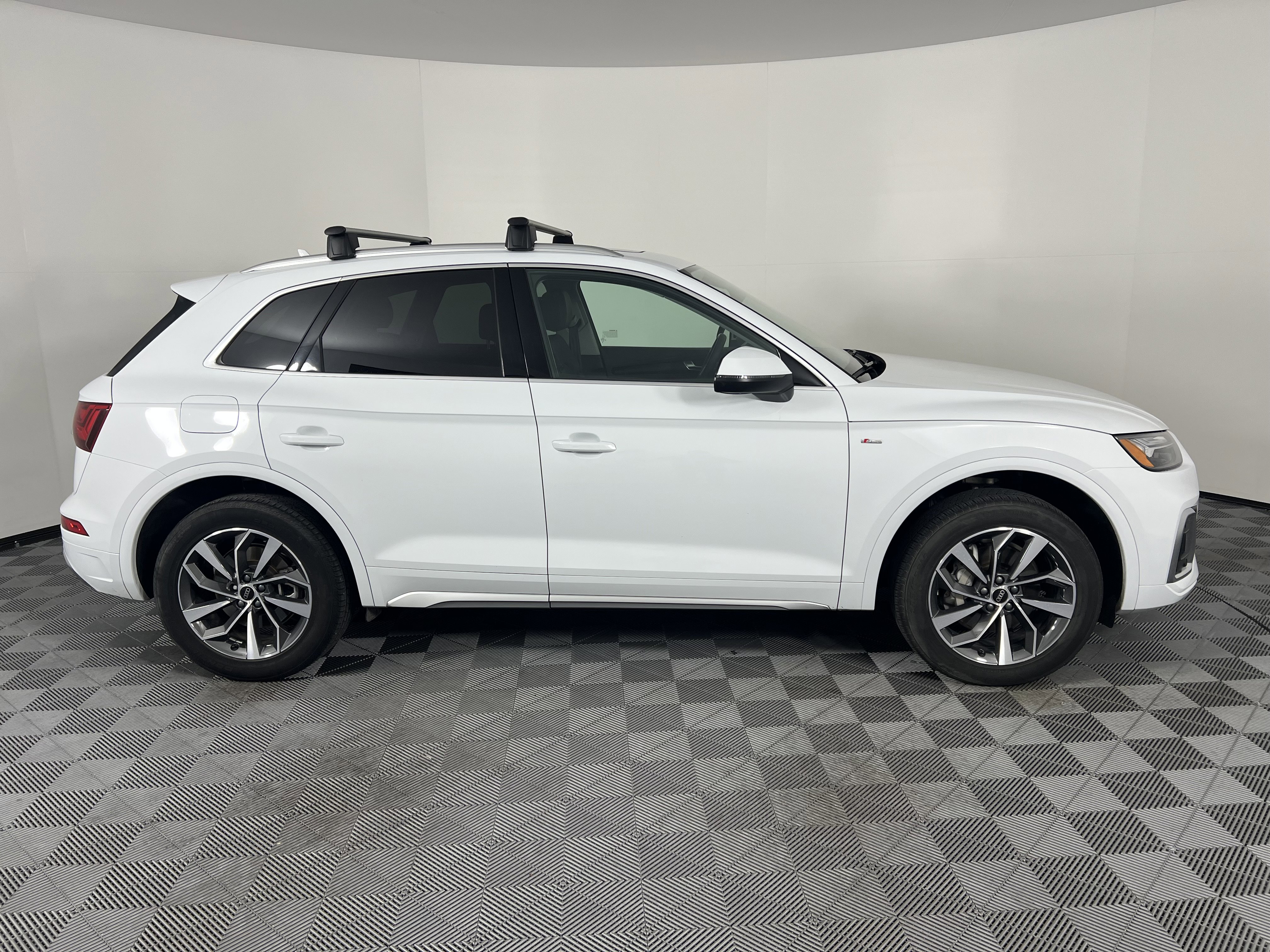 Used 2024 Audi Q5 2.0T Premium Plus image 14