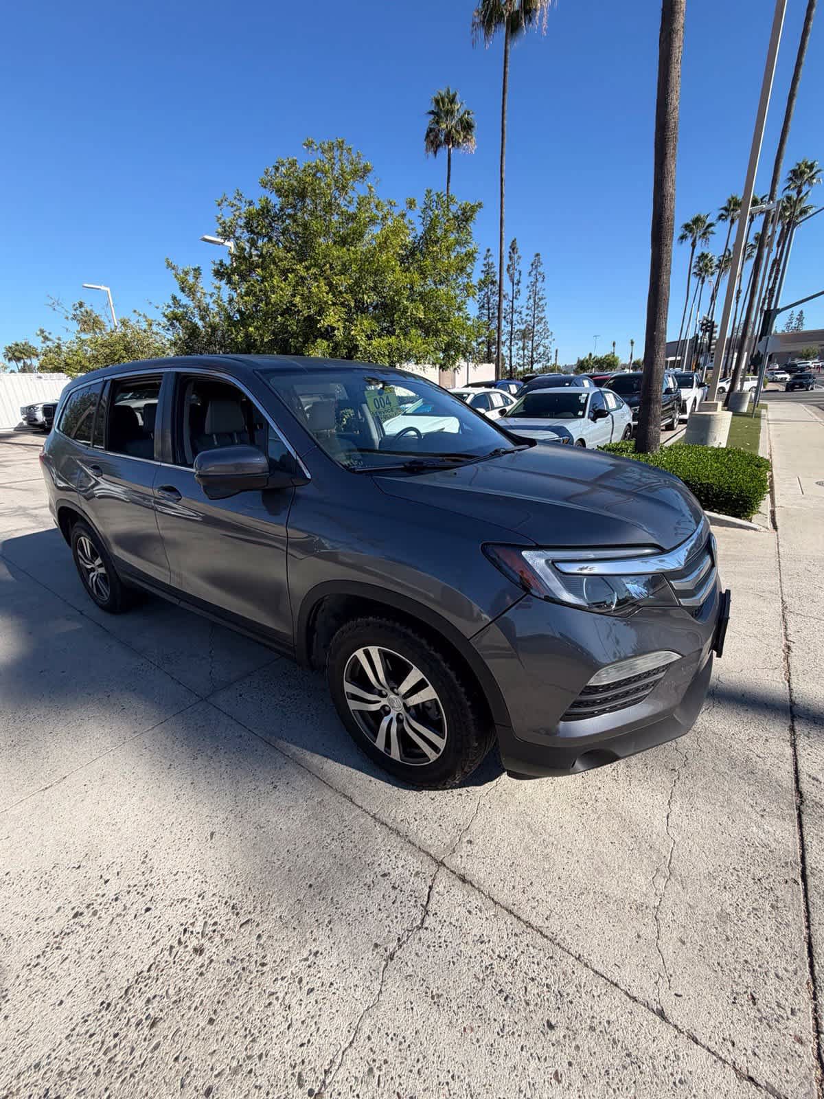 Used 2017 Honda Pilot EX-L image 3