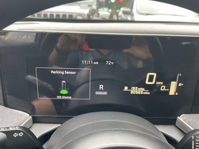 Used 2025 Nissan Kicks SV AWD/4WD image 34