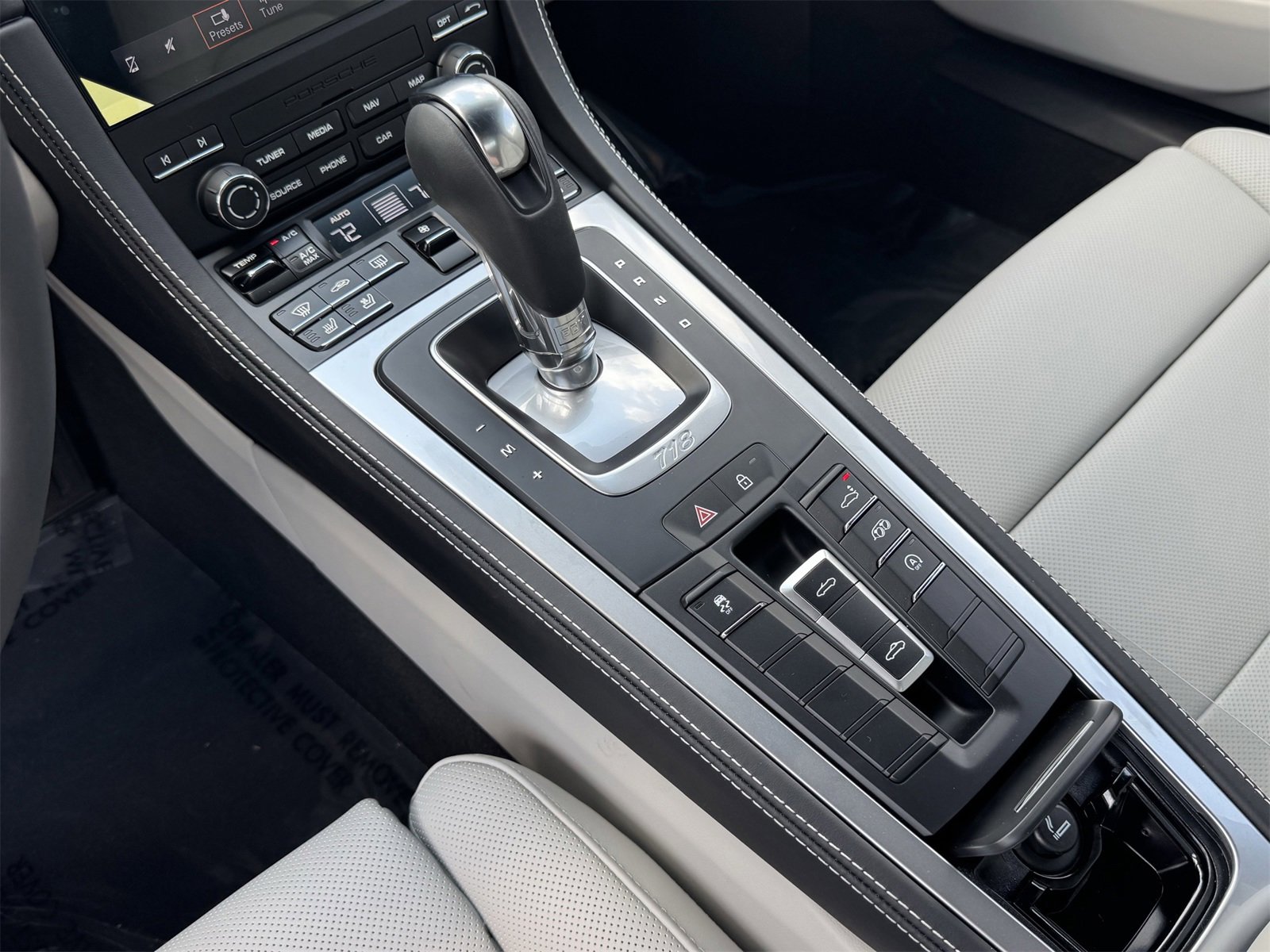 New 2025 Porsche 718 Boxster image 21