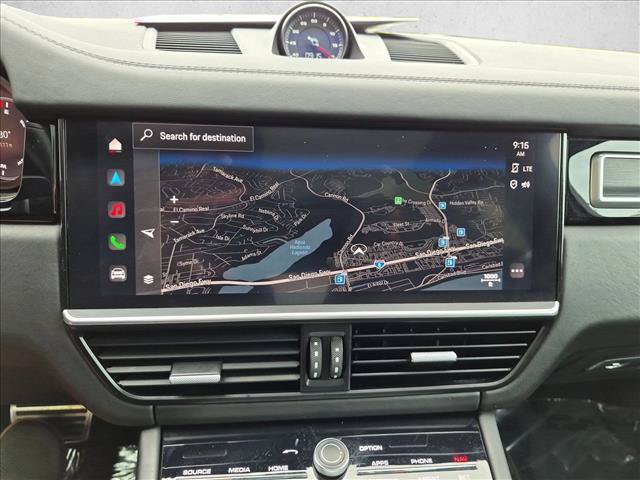 Used 2022 Porsche Cayenne GTS AWD/4WD image 13