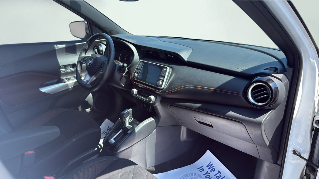 Used 2020 Nissan Kicks SR FWD image 37