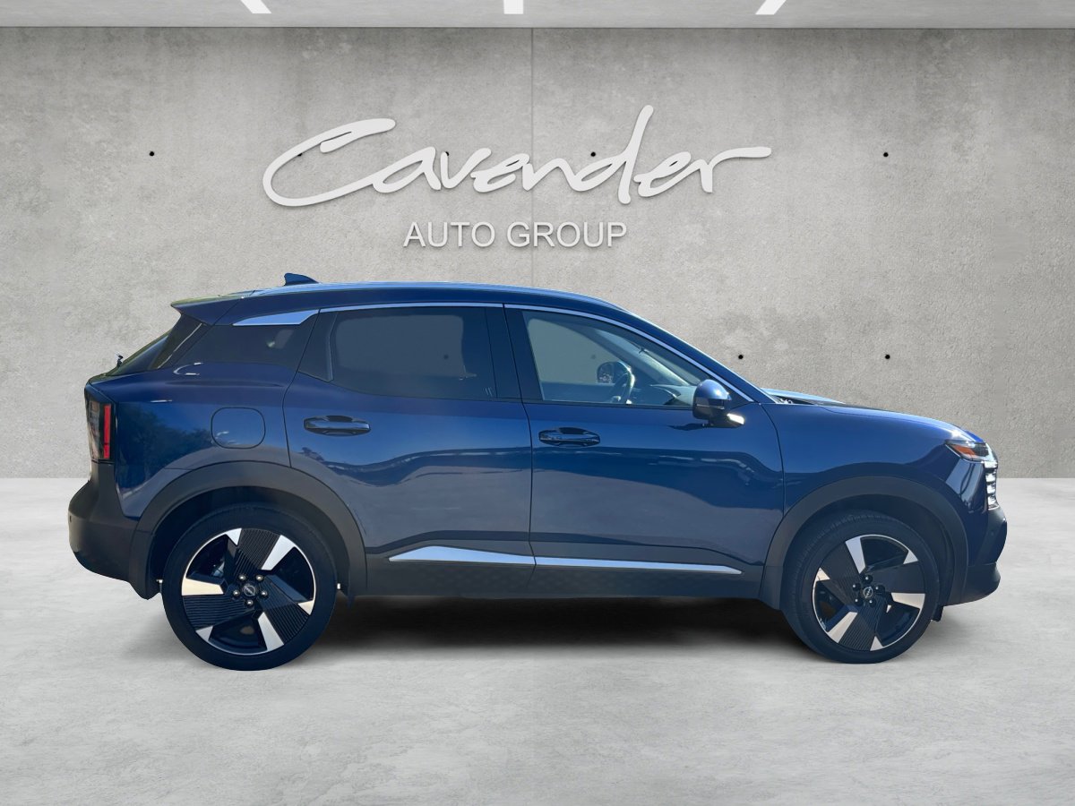 Used 2025 Nissan Kicks SR image 20