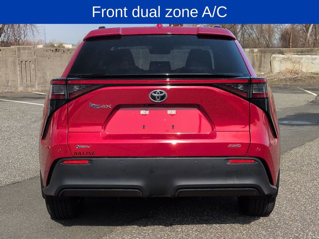 Used 2024 Toyota bZ4X XLE w/ Weather Package image 4