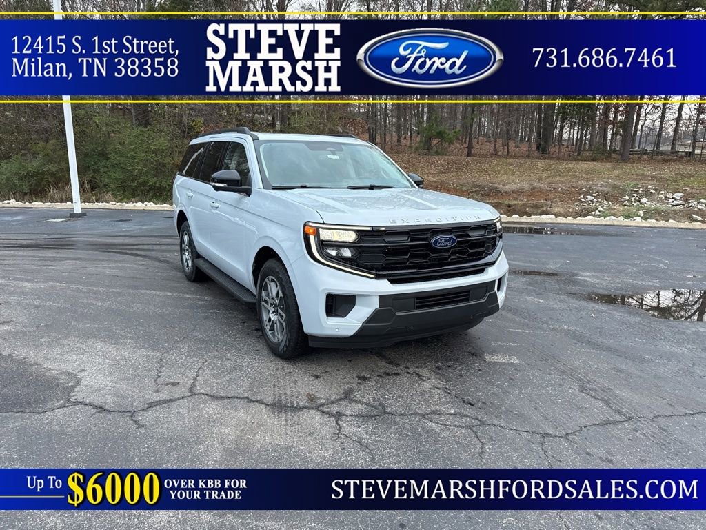New 2025 Ford Expedition Active image 8