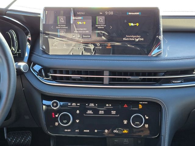 Certified 2025 INFINITI QX60 Luxe w/ Black Edition image 17