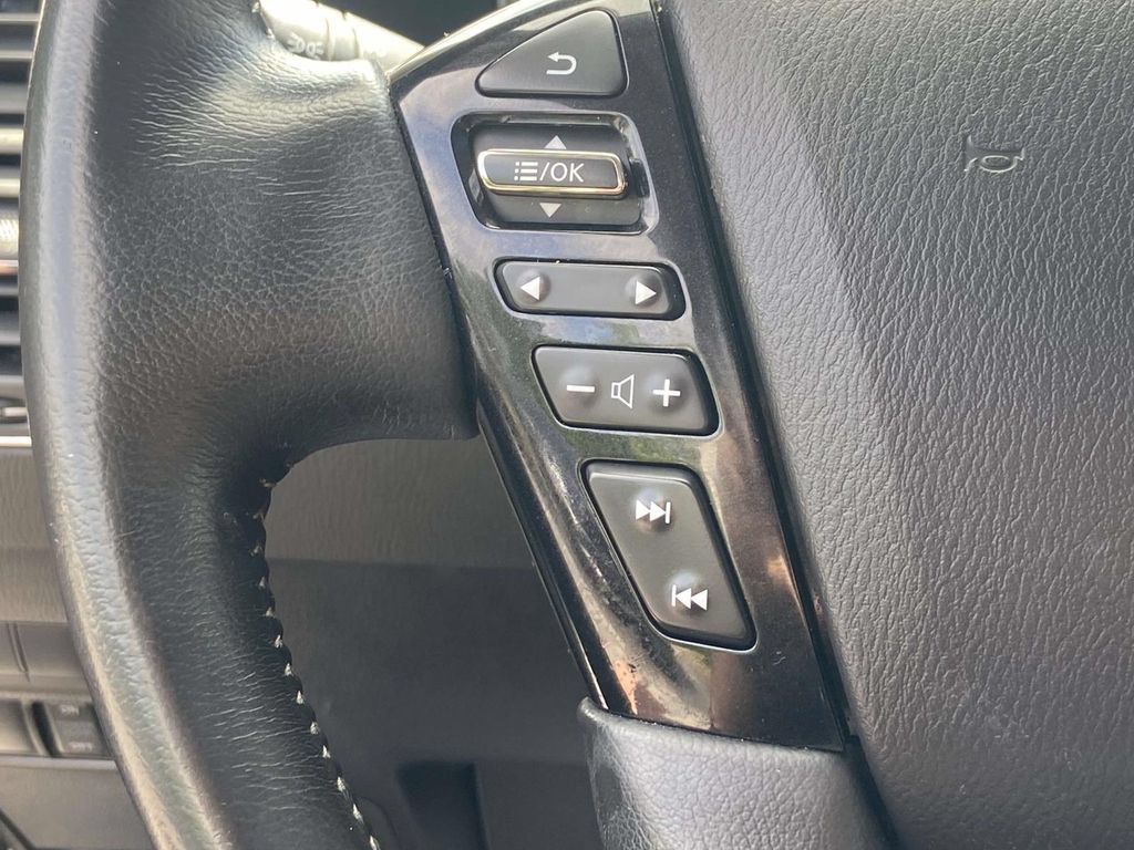 Used 2021 Nissan Armada SL RWD image 23