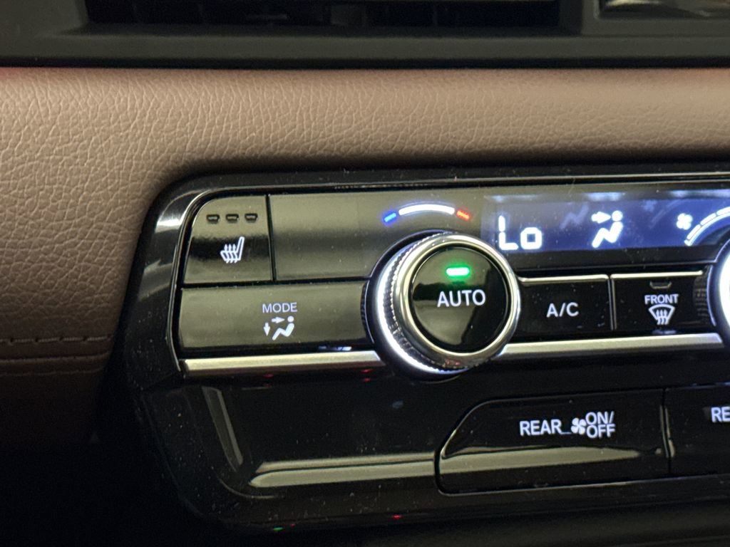 New 2026 Honda Pilot Touring image 28