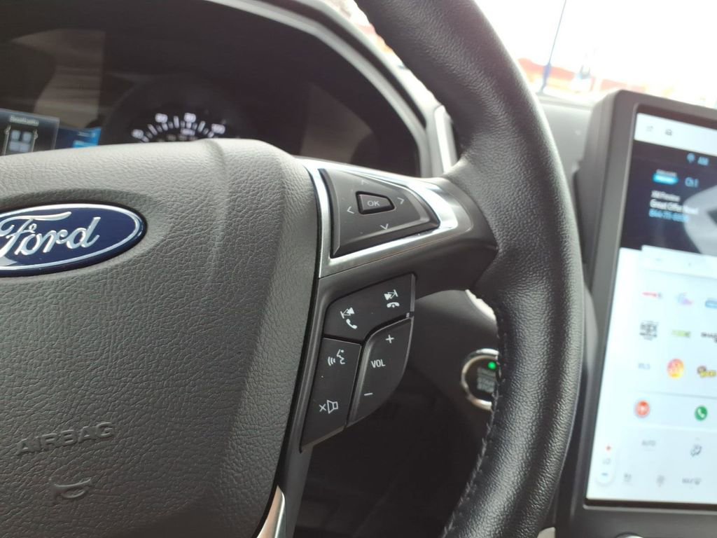 Certified 2023 Ford Edge SEL w/ Convenience Package AWD/4WD image 17