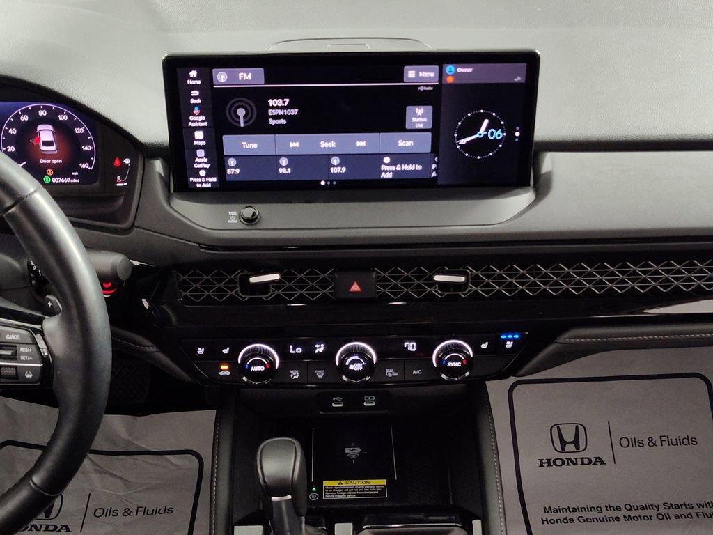 Used 2025 Honda Accord Touring image 27