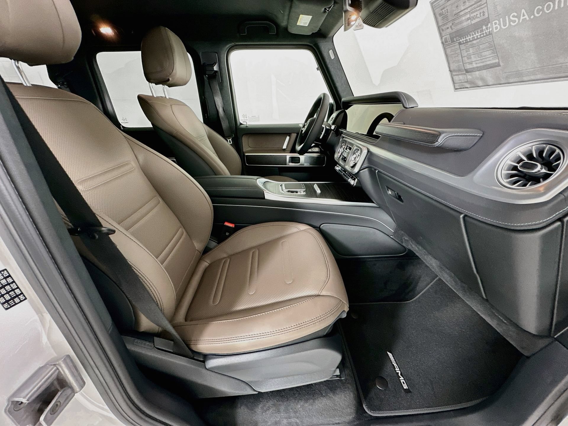 New 2027 Mercedes-Benz G 580 e image 31