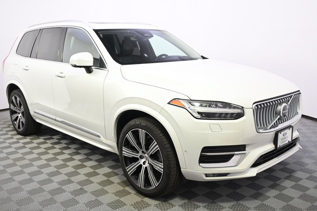 Used 2023 Volvo XC90 B6 Ultimate w/ Protection Package AWD/4WD image 8
