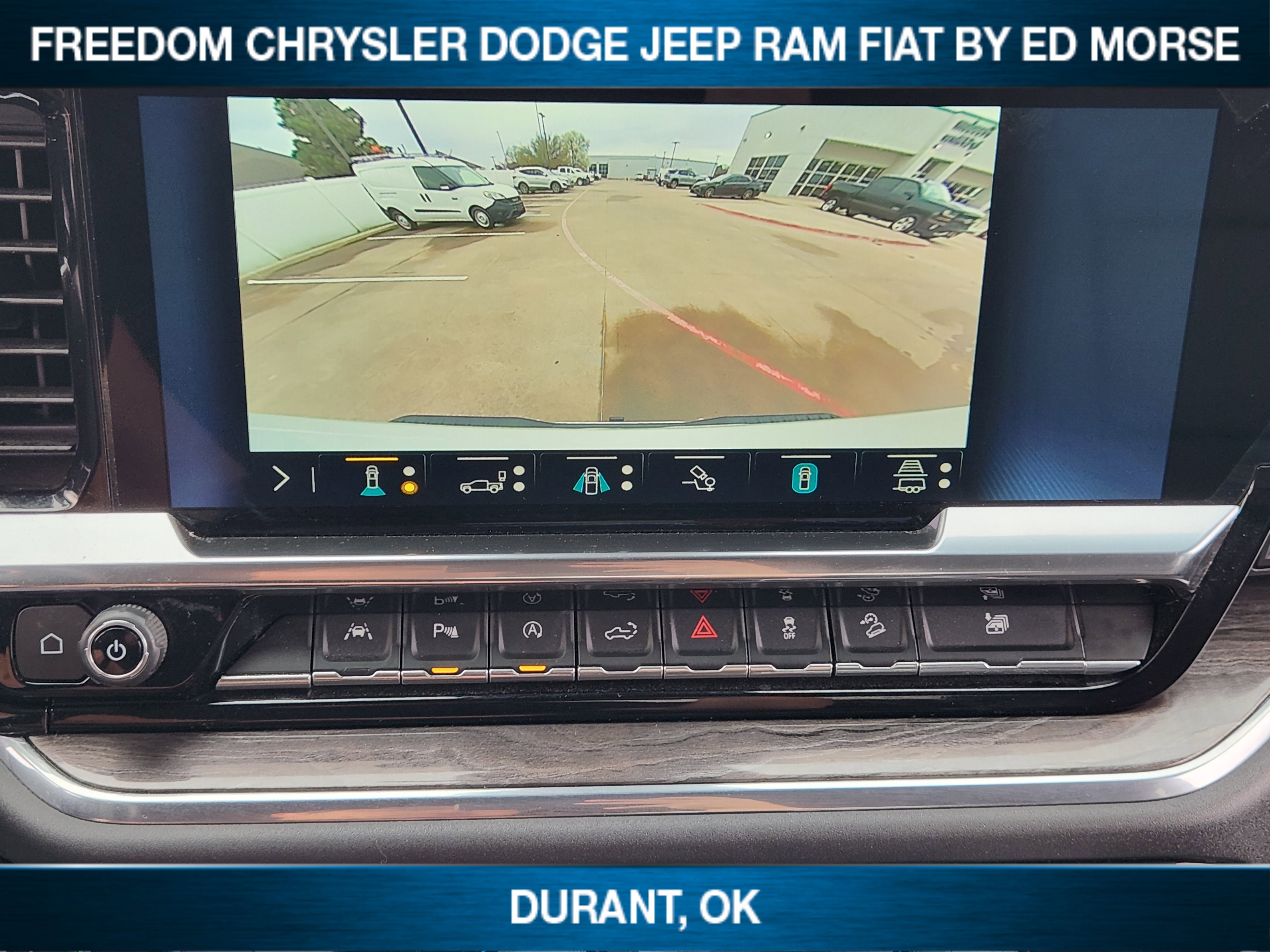 Used 2023 Chevrolet Silverado 1500 LTZ w/ Z71 Off-Road Package image 15