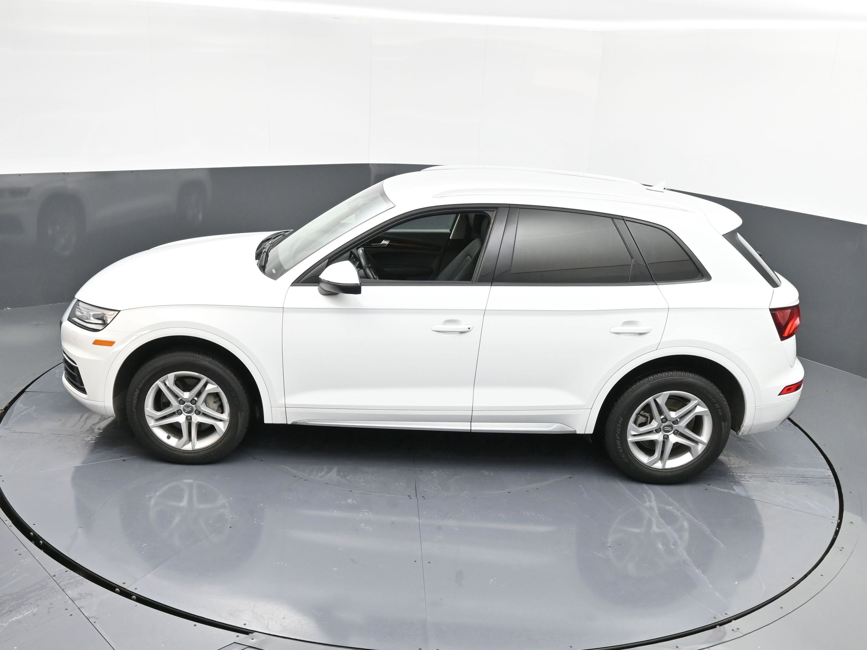 Used 2018 Audi Q5 2.0T Premium image 30