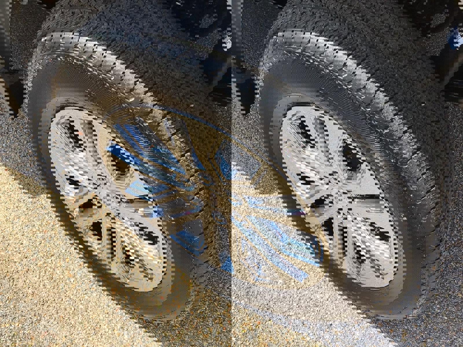 New 2026 Ford F150 Lariat w/ Equipment Group 501A Mid AWD/4WD image 13