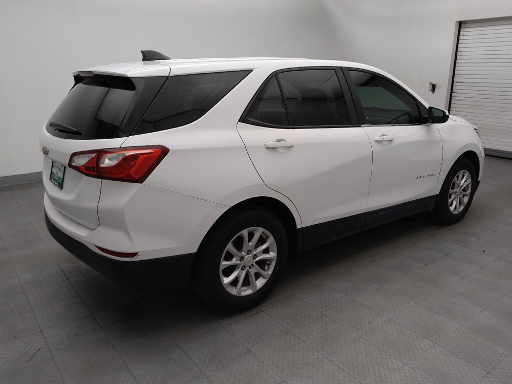 Used 2021 Chevrolet Equinox LS FWD image 10