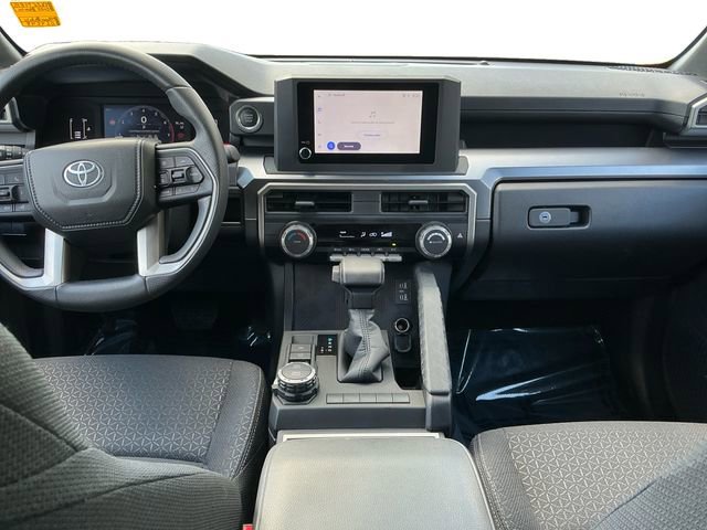Used 2025 Toyota 4Runner SR5 AWD/4WD image 12