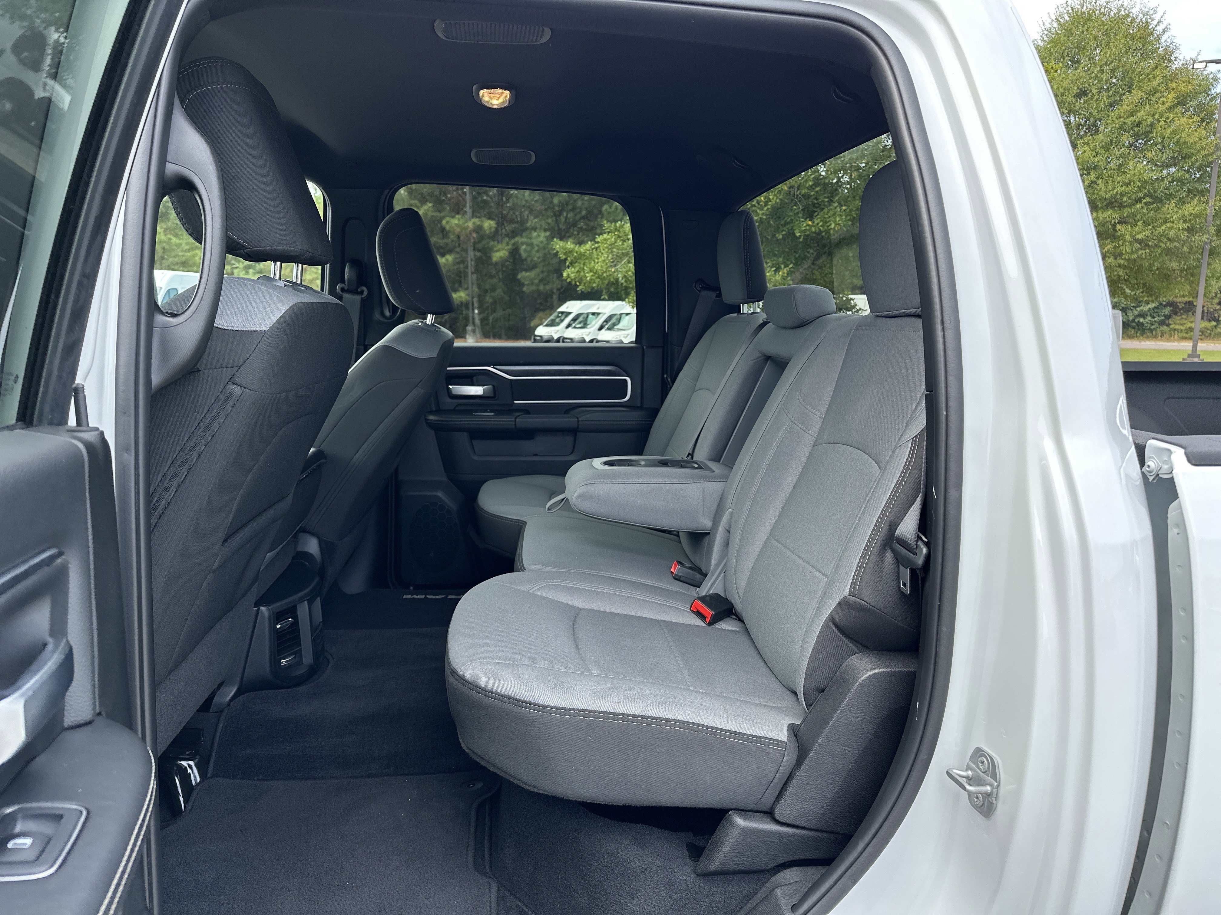 Used 2024 RAM 2500 Big Horn w/ Bed Utility Group image 21