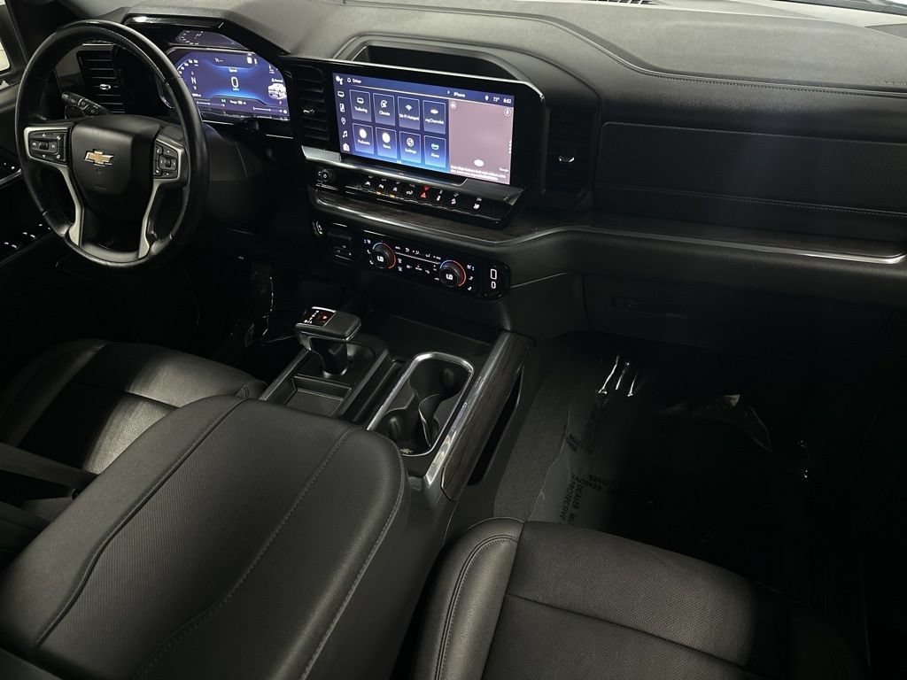 Used 2023 Chevrolet Silverado 1500 LTZ AWD/4WD image 12