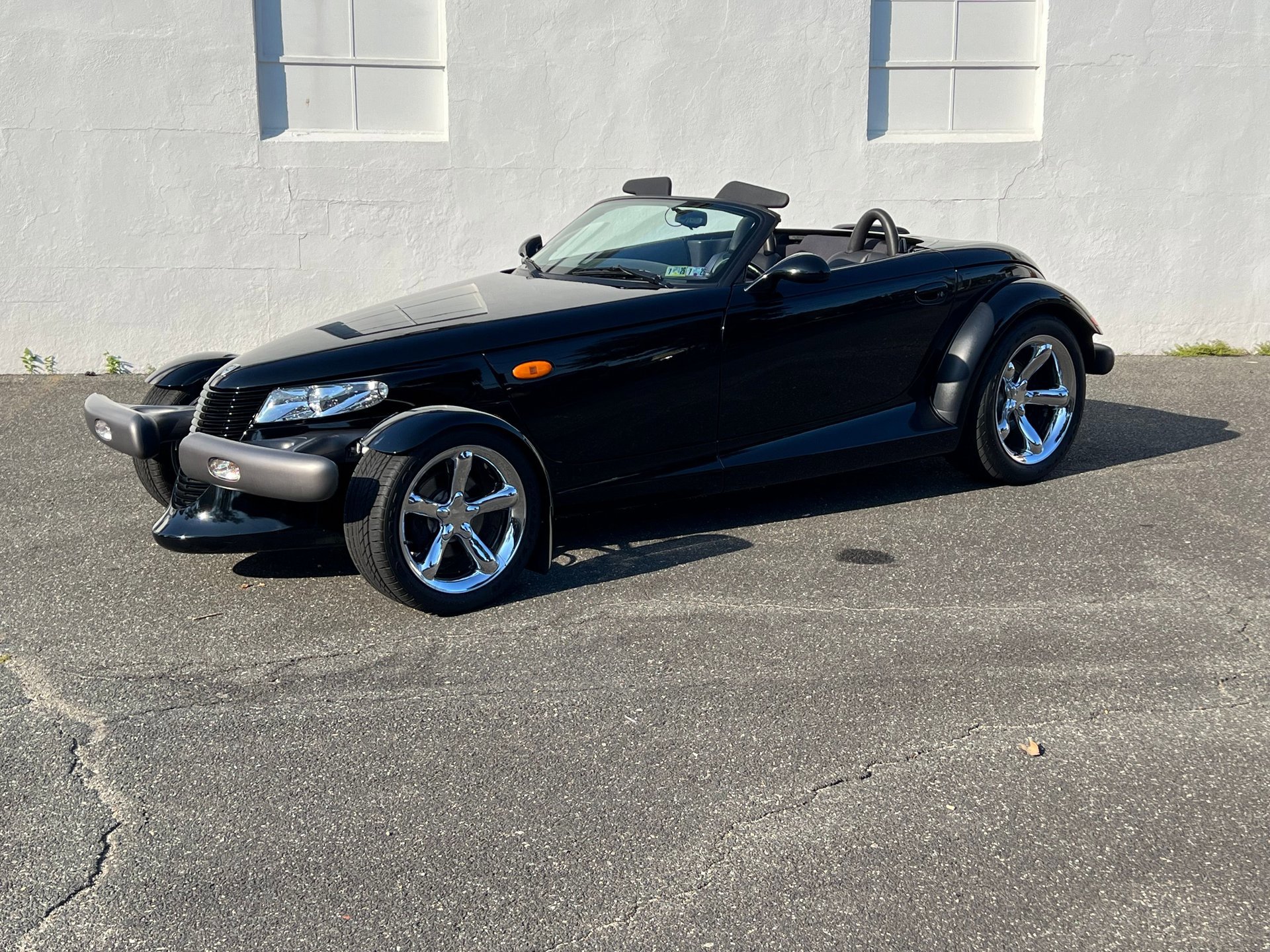 Used 1999 Plymouth Prowler image 17