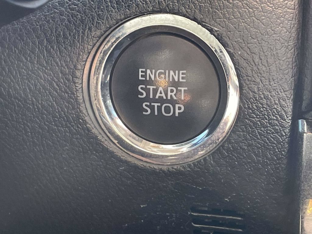 Used 2021 Toyota 4Runner Nightshade AWD/4WD image 32
