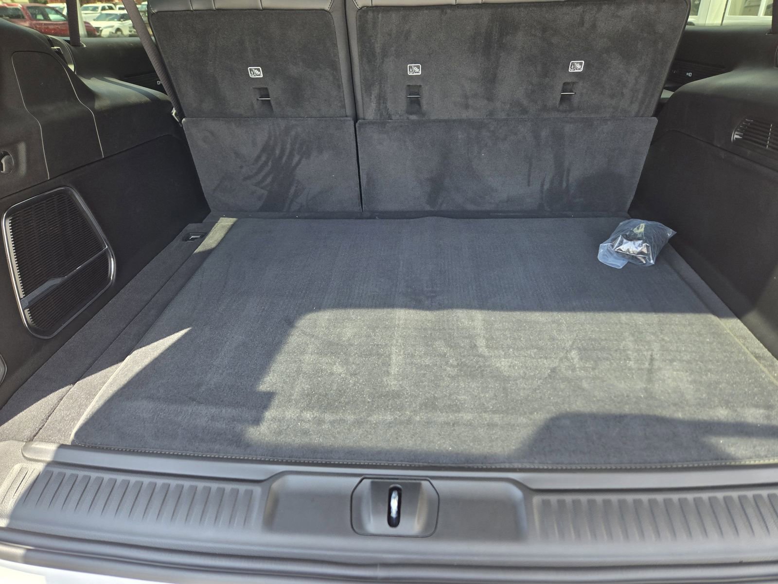 New 2025 Jeep Wagoneer L Series II w/ Premium Group I image 31