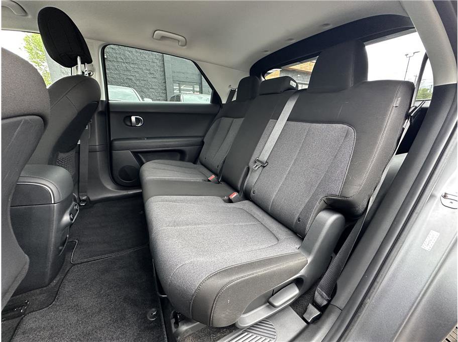 Used 2024 Hyundai Ioniq 5 SEL AWD/4WD image 16