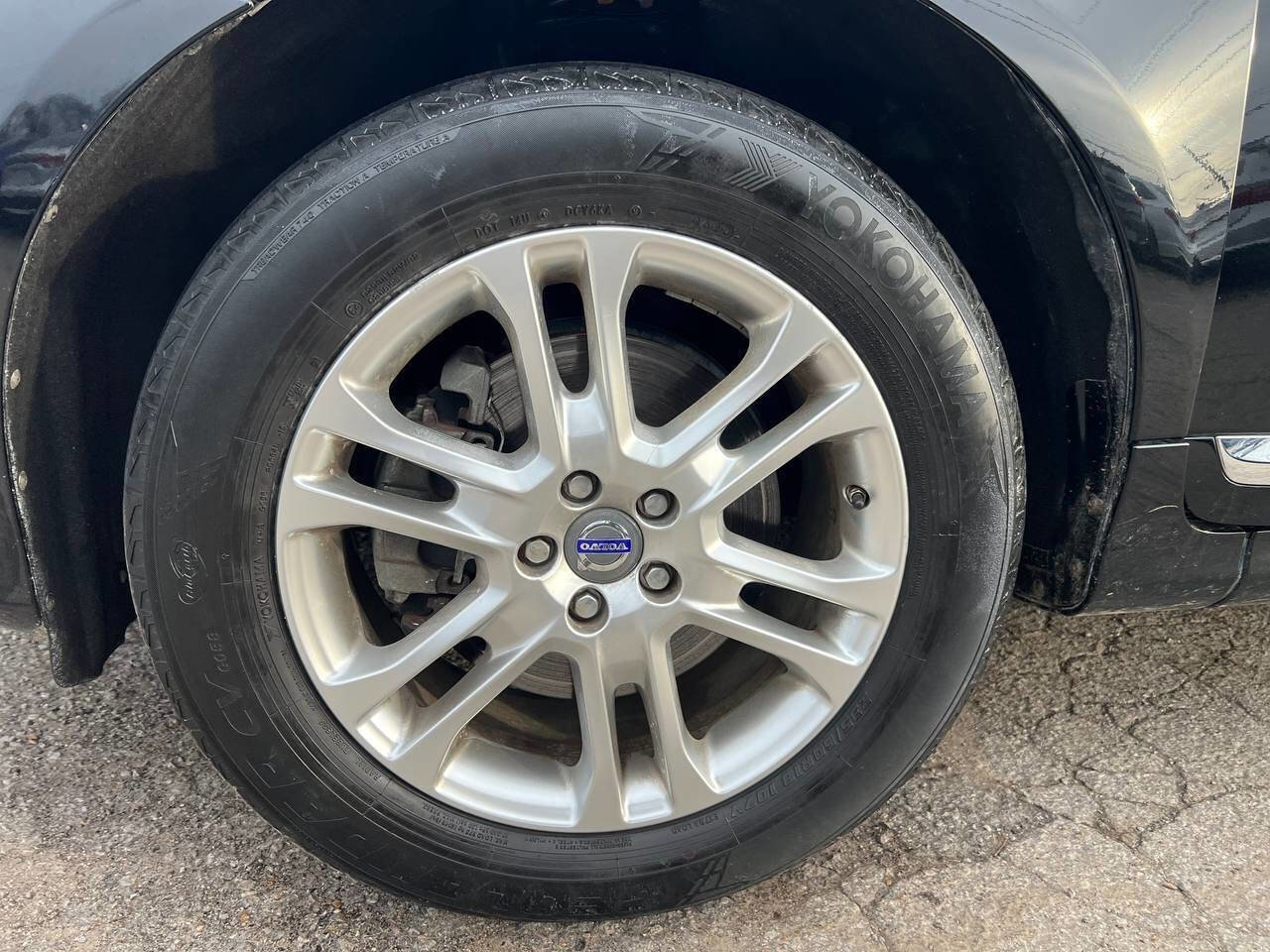 Used 2015 Volvo XC60 T5 Platinum image 25