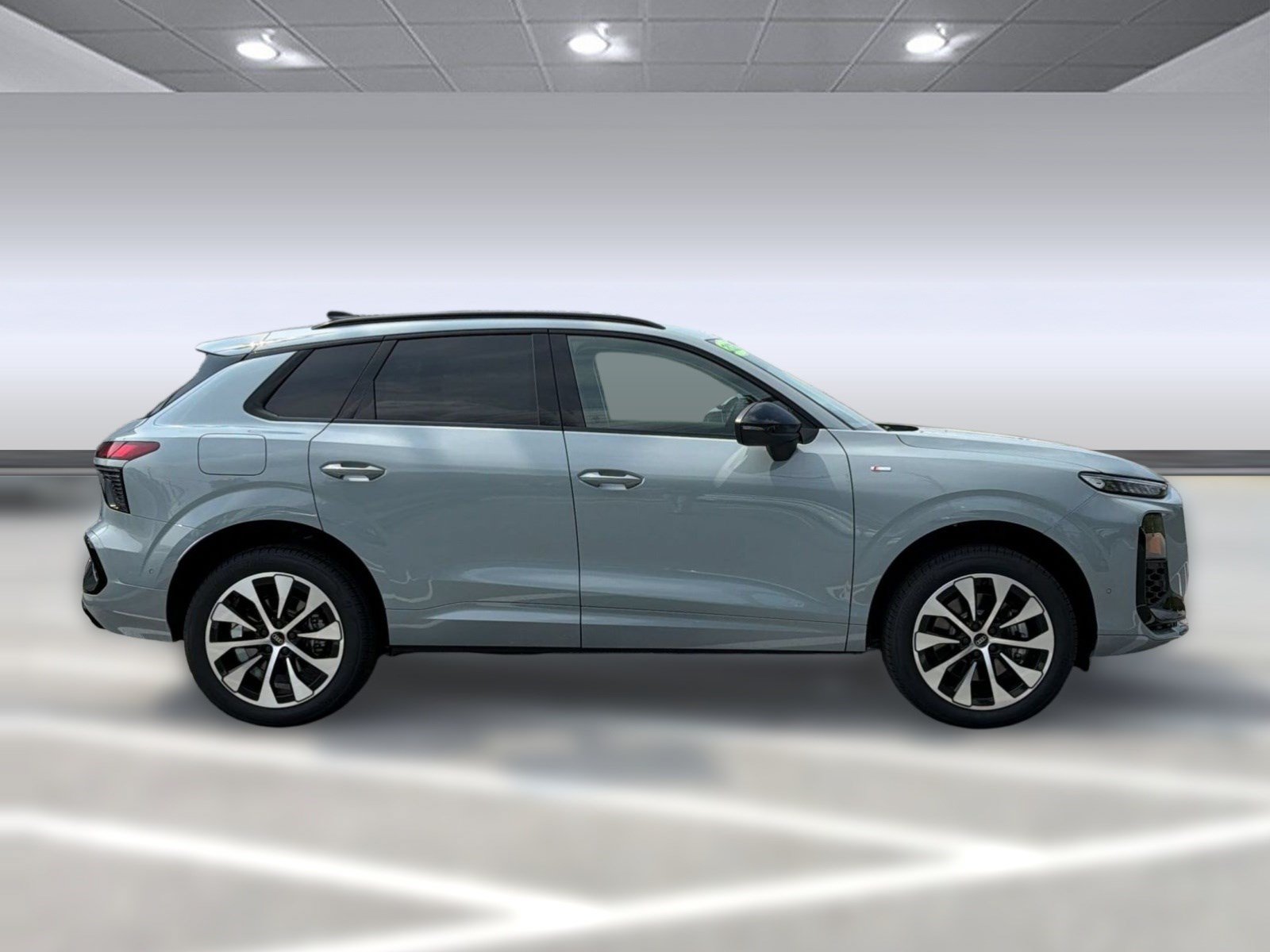 New 2026 Audi Q3 quattro 2.0T AWD/4WD image 8