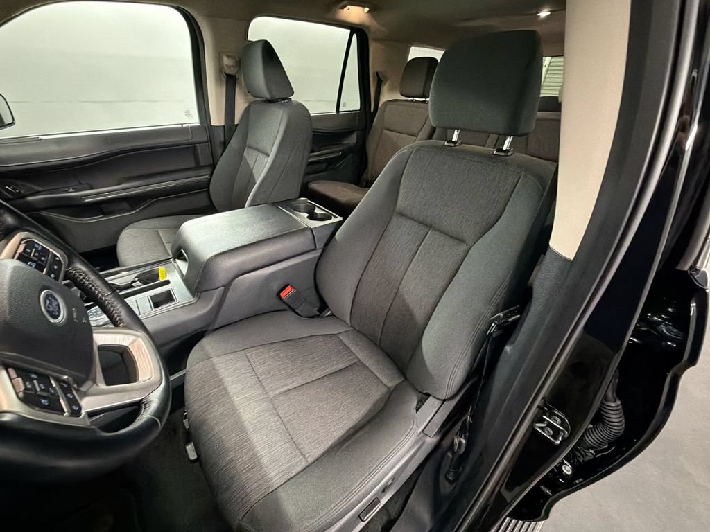 Used 2024 Ford Expedition Max XLT RWD image 19