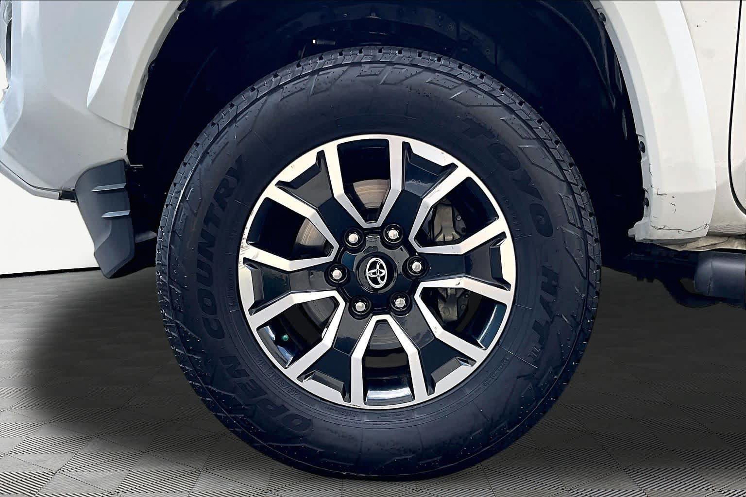 Certified 2021 Toyota Tacoma TRD Sport w/ TRD Premium Sport Package AWD/4WD image 11