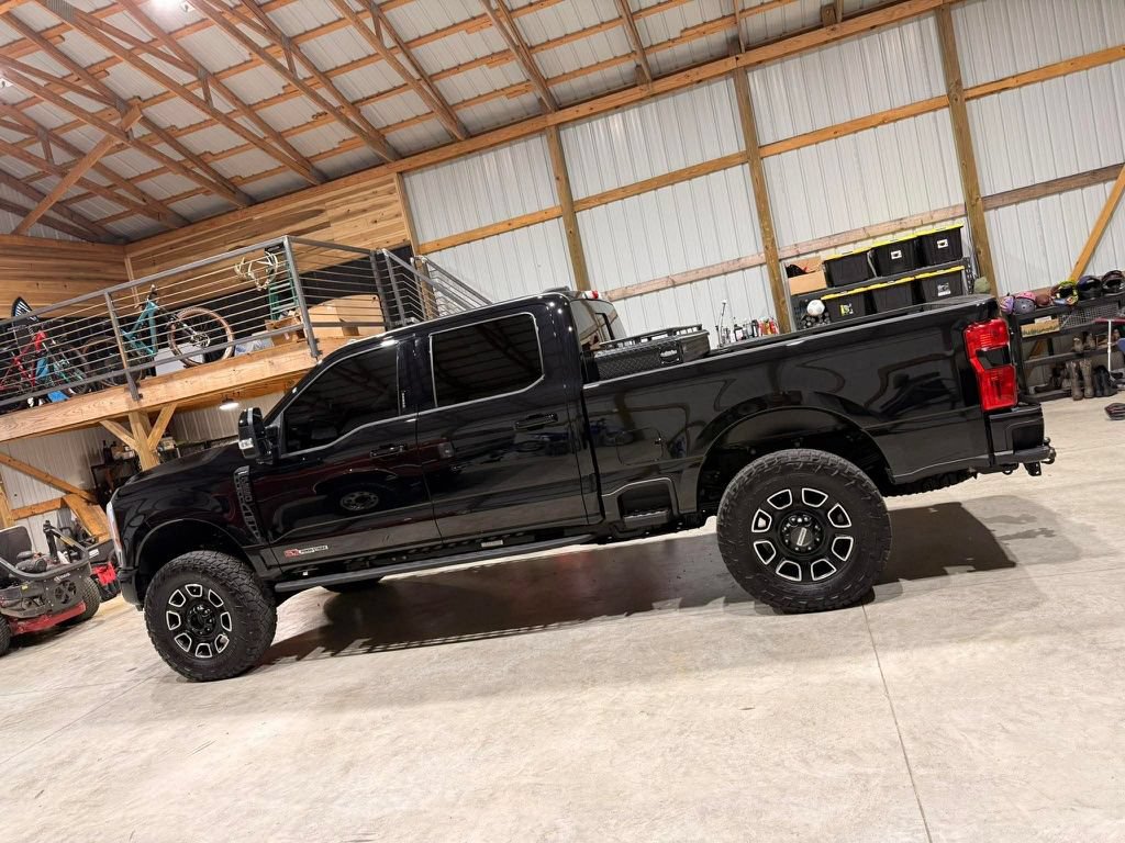 Used 2023 Ford F250 Lariat w/ Lariat Ultimate Package AWD/4WD image 34