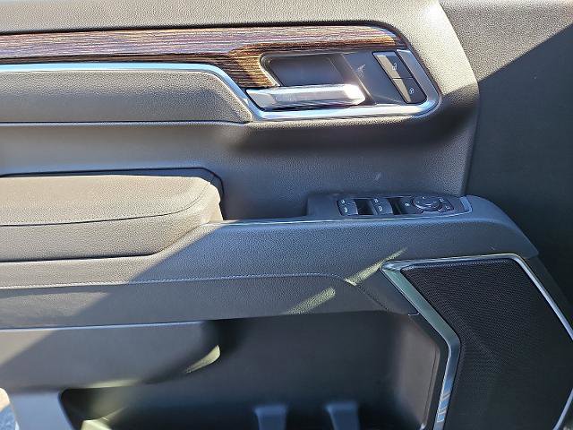 New 2026 GMC Sierra 1500 Elevation image 10