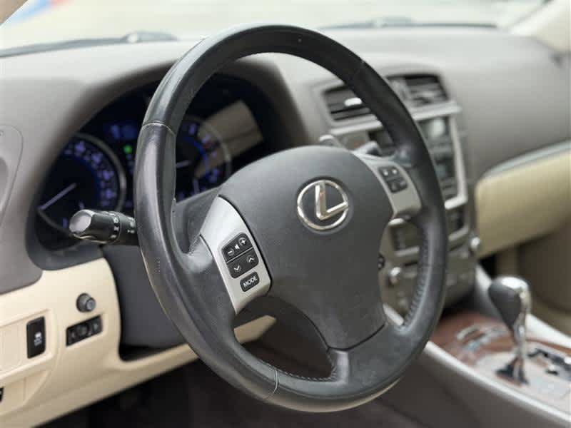 Used 2012 Lexus IS 250 w/ Premium Pkg Value Edition RWD image 6