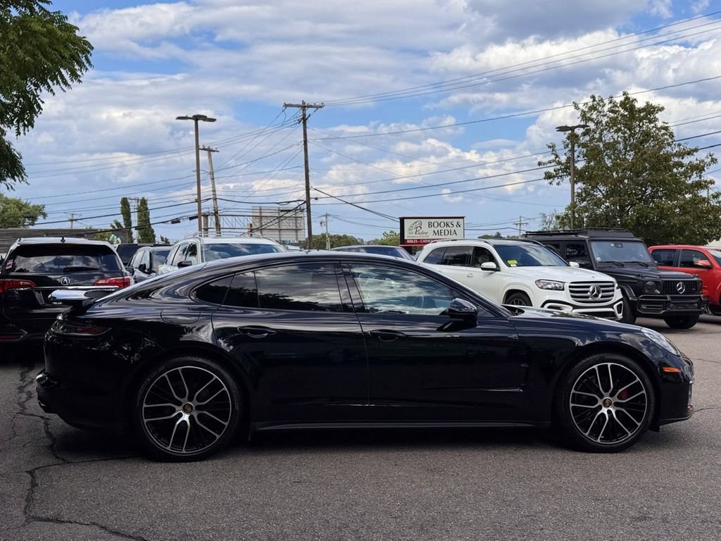 Used 2023 Porsche Panamera 4 Platinum Edition AWD/4WD image 7