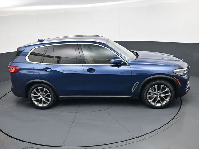 Used 2019 BMW X5 xDrive50i w/ Premium Package 2 image 22