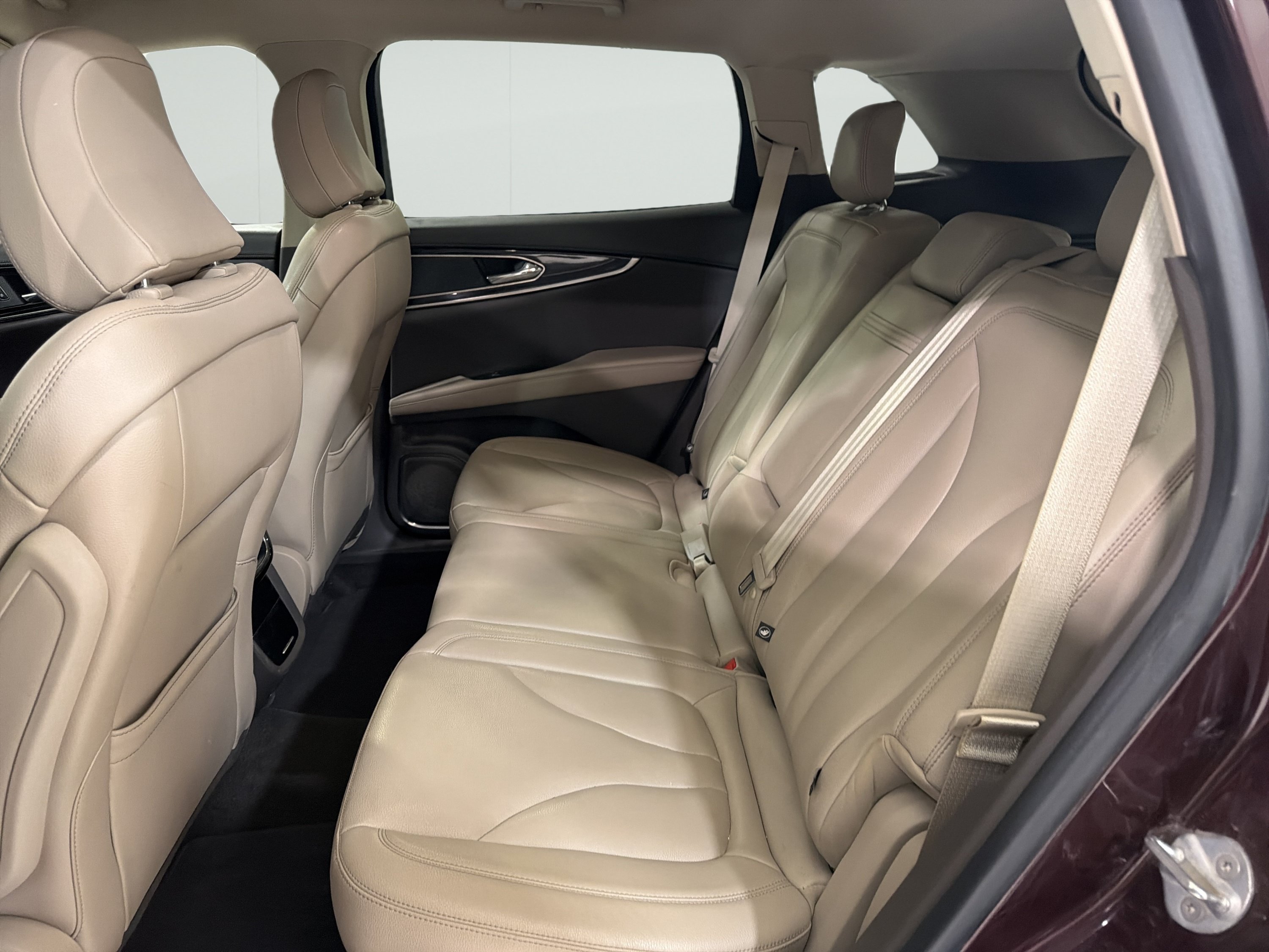 Used 2022 Lincoln Nautilus FWD image 10
