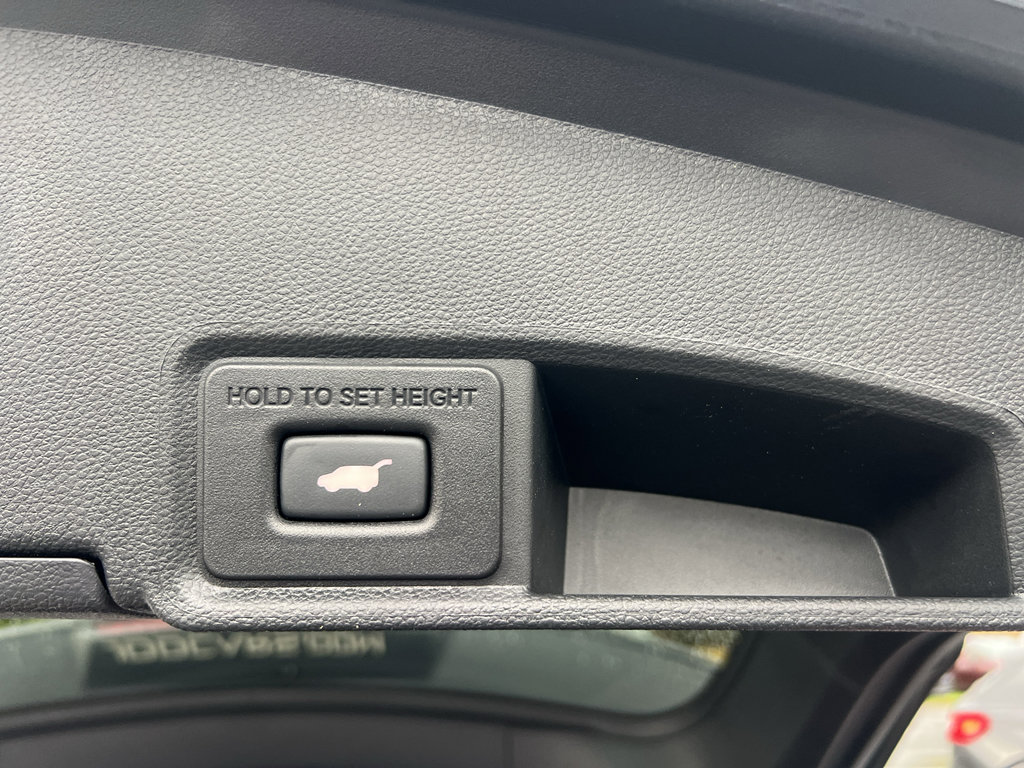 Used 2022 Acura RDX AWD image 34