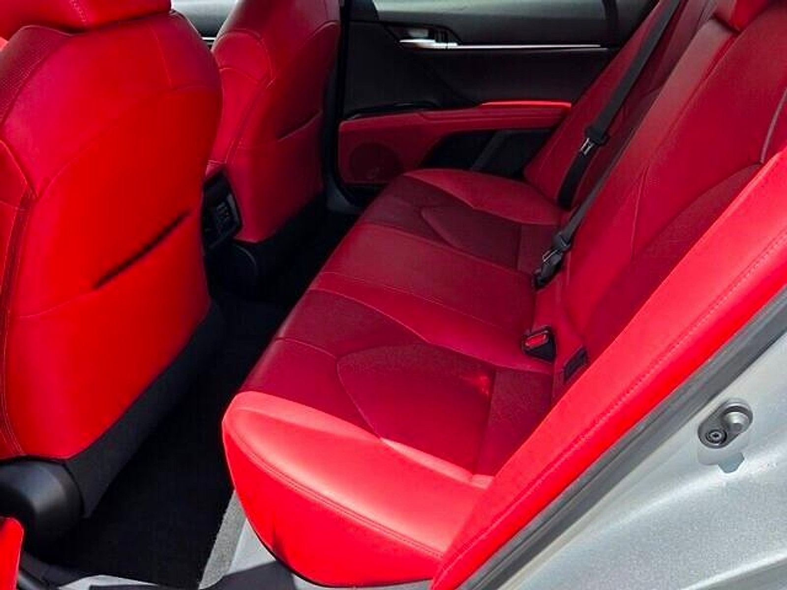 Used 2021 Toyota Camry XSE w/ Navigation Package FWD image 12