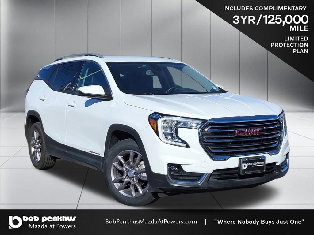 Used 2024 GMC Terrain SLT image 1