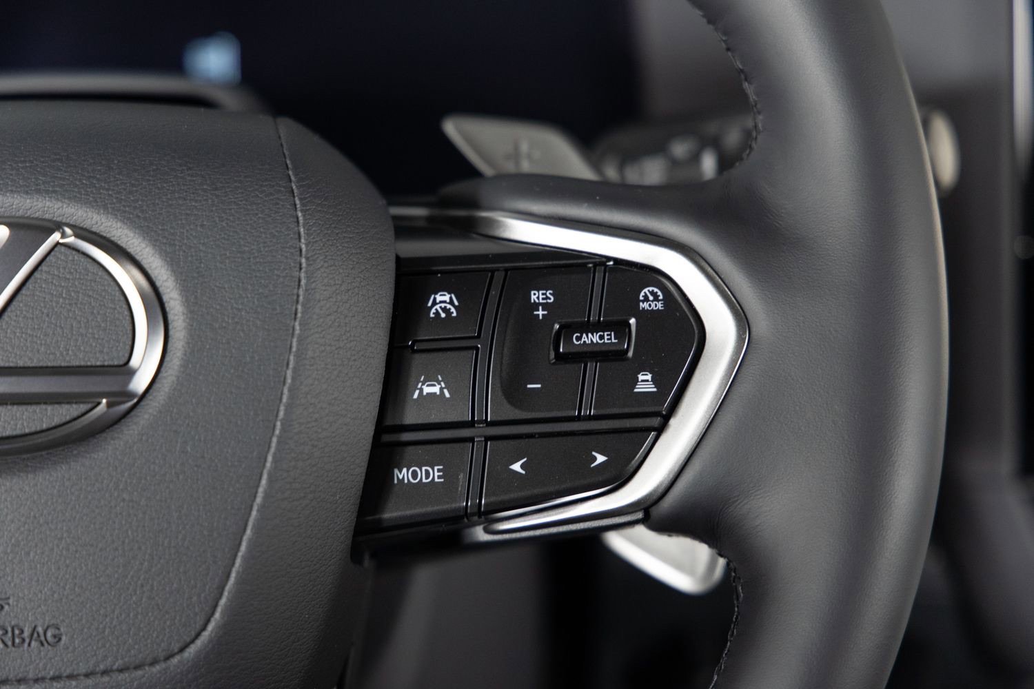 Used 2026 Lexus GX 550 w/ Accessory Package (2T) image 26