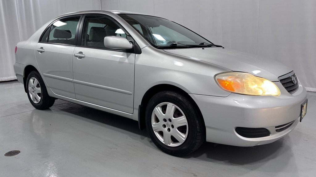 Used 2007 Toyota Corolla LE w/ Audio Value Pkg FWD image 3