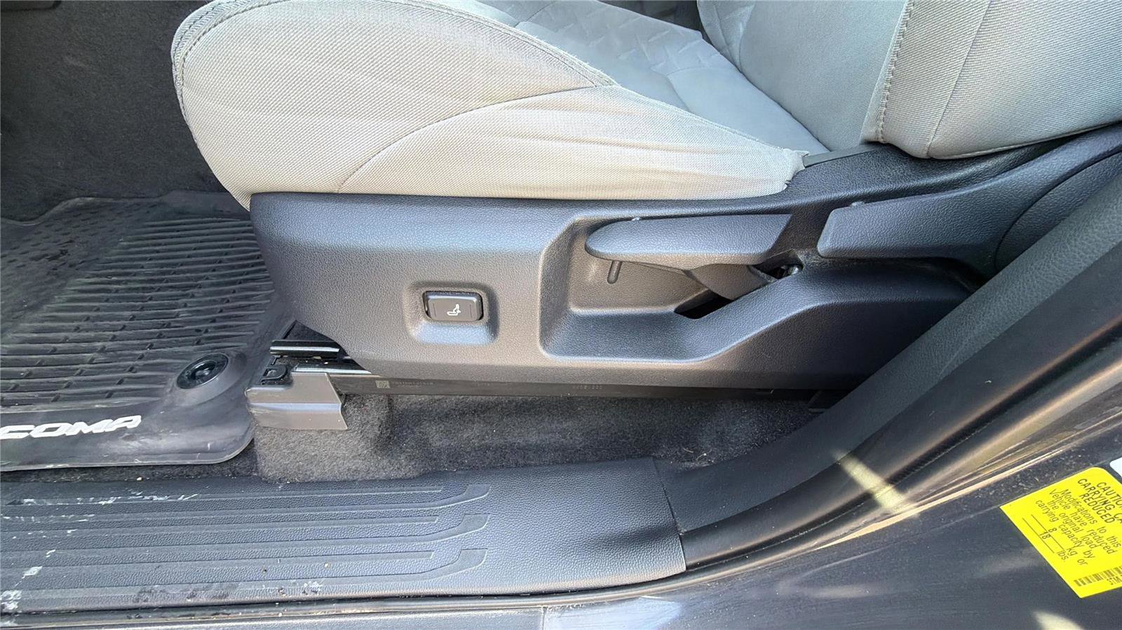 Used 2024 Toyota Tacoma SR5 image 24