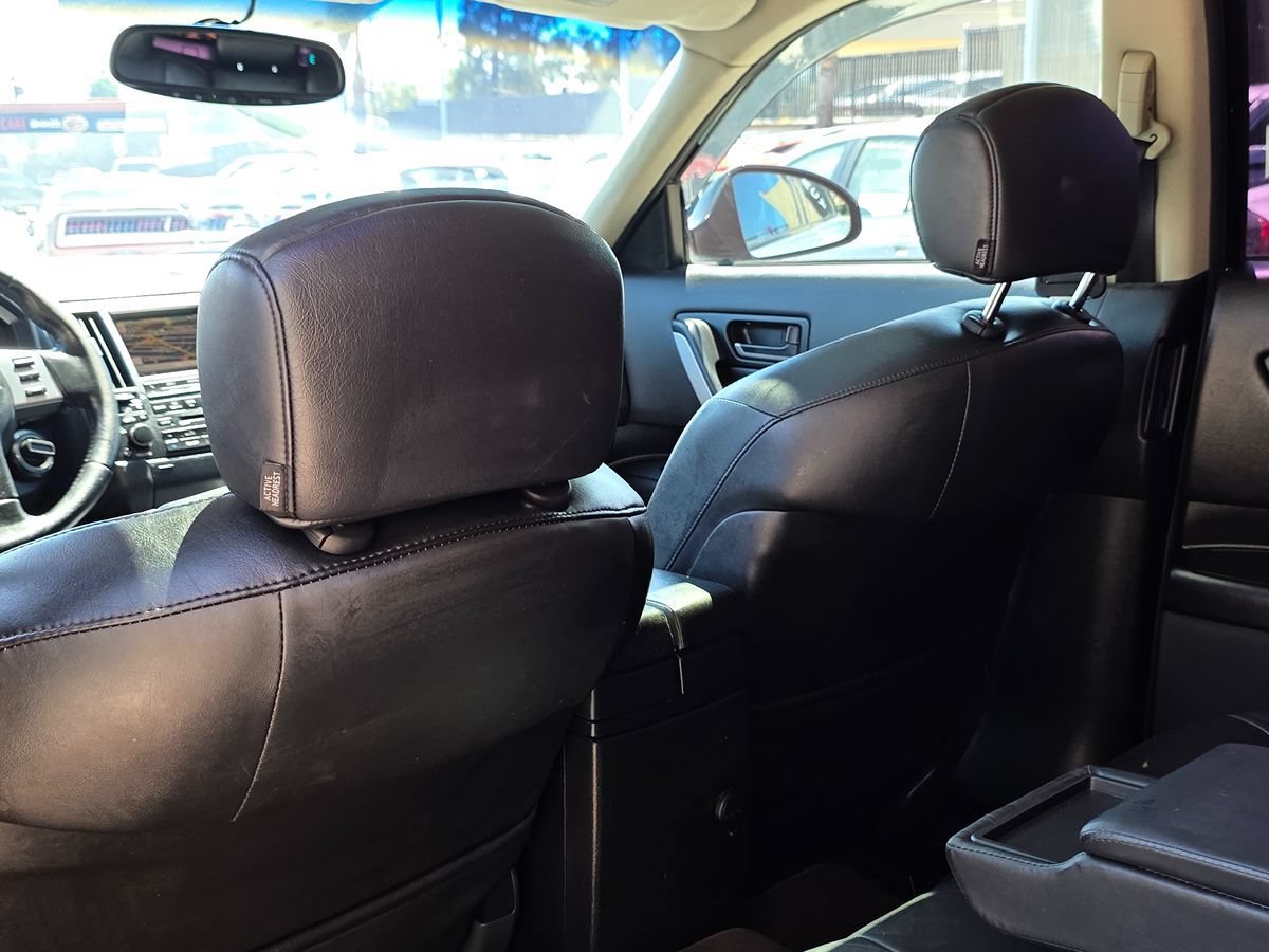 Used 2005 INFINITI FX35 2WD w/ (U01) Technology Pkg image 24