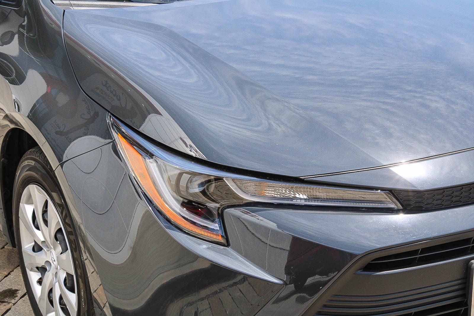 Certified 2026 Toyota Corolla LE FWD image 5